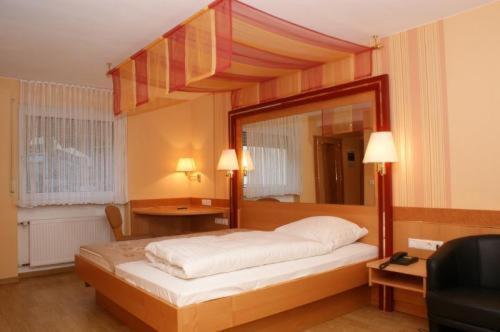 Burg-Hotel Obermoschel Bagian luar foto
