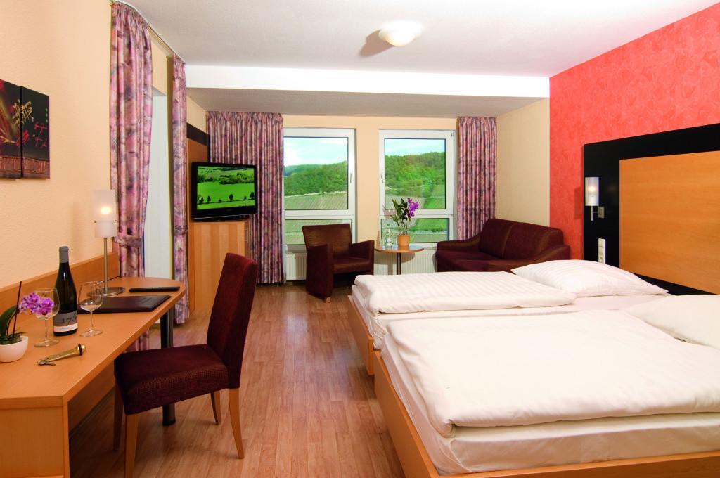 Burg-Hotel Obermoschel Bagian luar foto